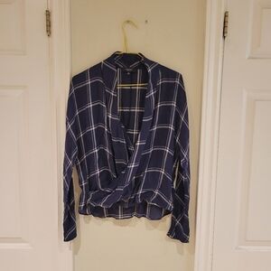 Aritzia Babaton Beau Navy Silk Plaid Blouse XS